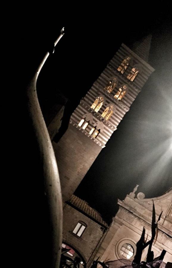 Domus Del Teatro Apartamento Viterbo Exterior foto
